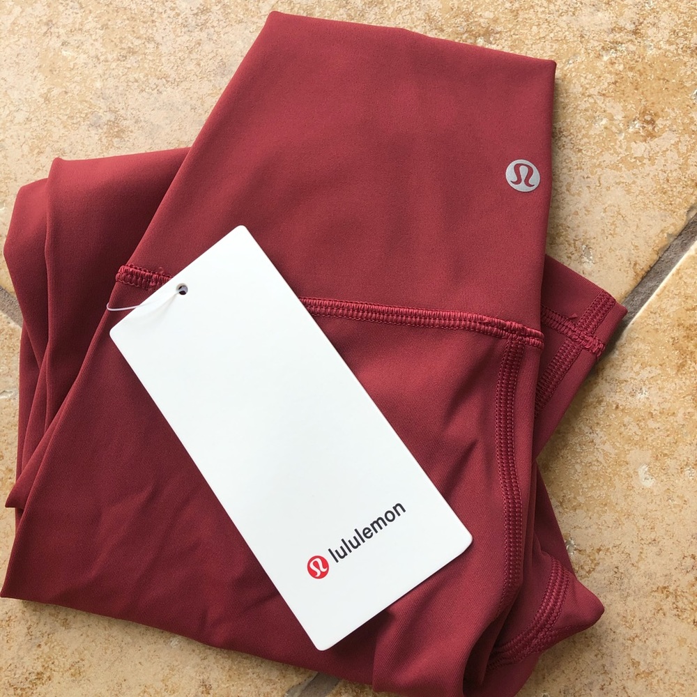 NWT Lululemon Wunder Under HR crop 21” - Picture 6 of 7